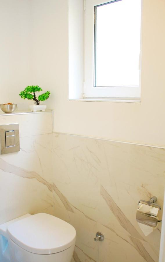 Lumiere Luxe Suites Belgrado Buitenkant foto